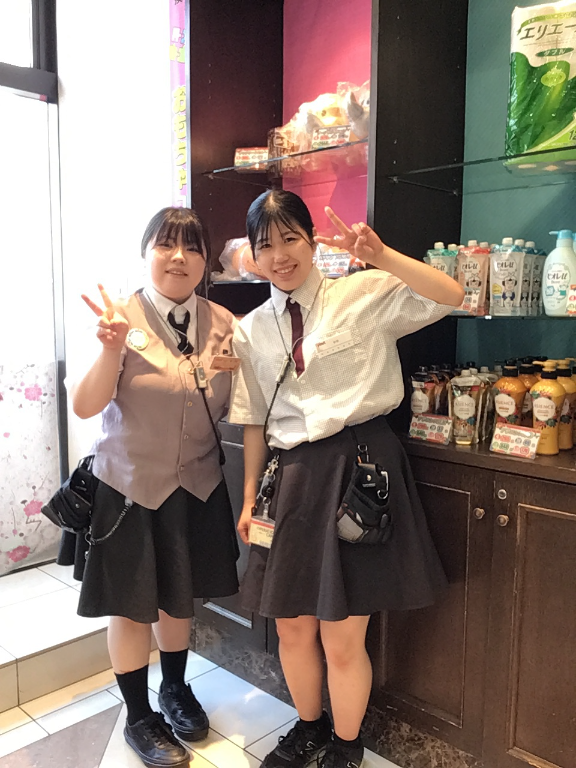 yout勝川店(愛知県春日井市/勝川駅/ホールスタッフ)_3